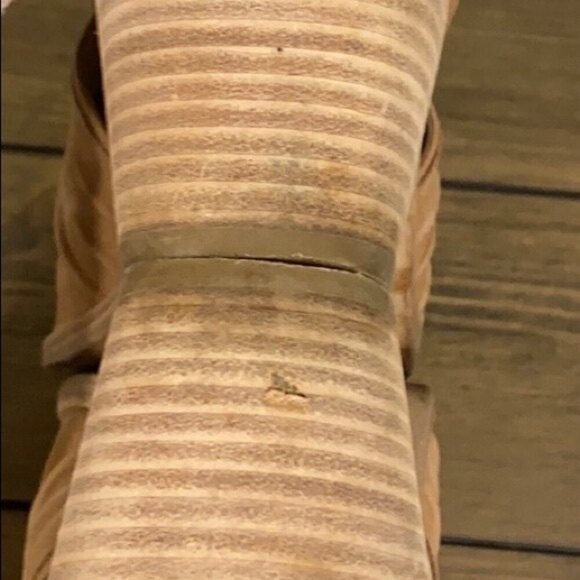 Eileen Fisher Walt cross bootie in wheat nubuck. - Picture 12 of 12